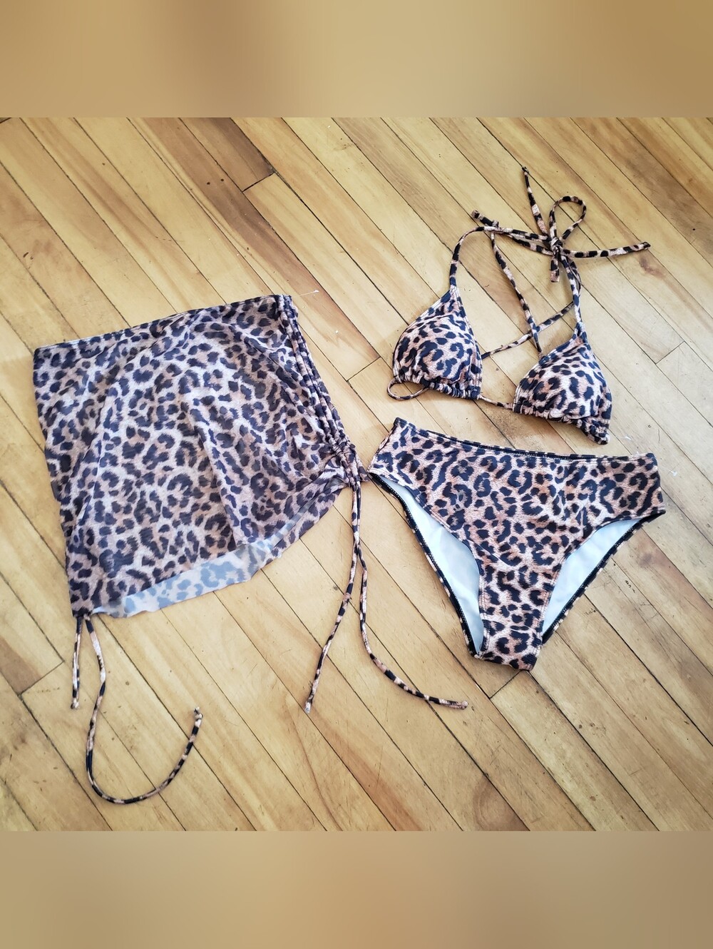 UNBRANDED NWOT  Leopard Print Bikini W/ Cinch Skirt Coverup - Small